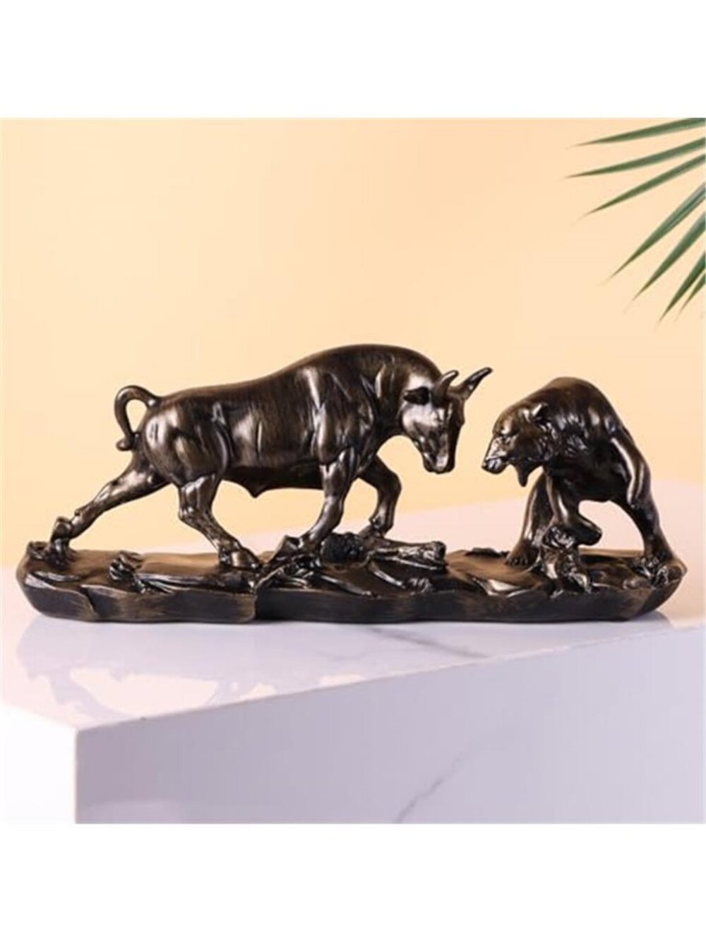 Wall Street Bull Statue Stock Market Decor Resin Bull and Bear Statue for Trader